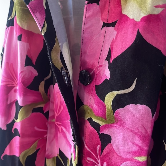 Flower dress - Picture 5 of 6